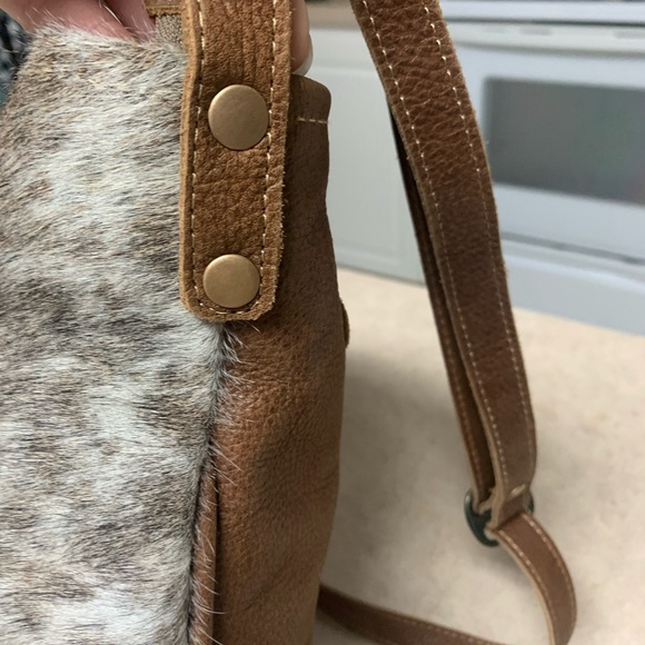 Myra Bag, Genuine Cowhide bag. - Picture 11 of 16